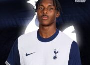 Manchester United Gagal Rekrut Mathys Tel, Tottenham Menang di Deadline Day