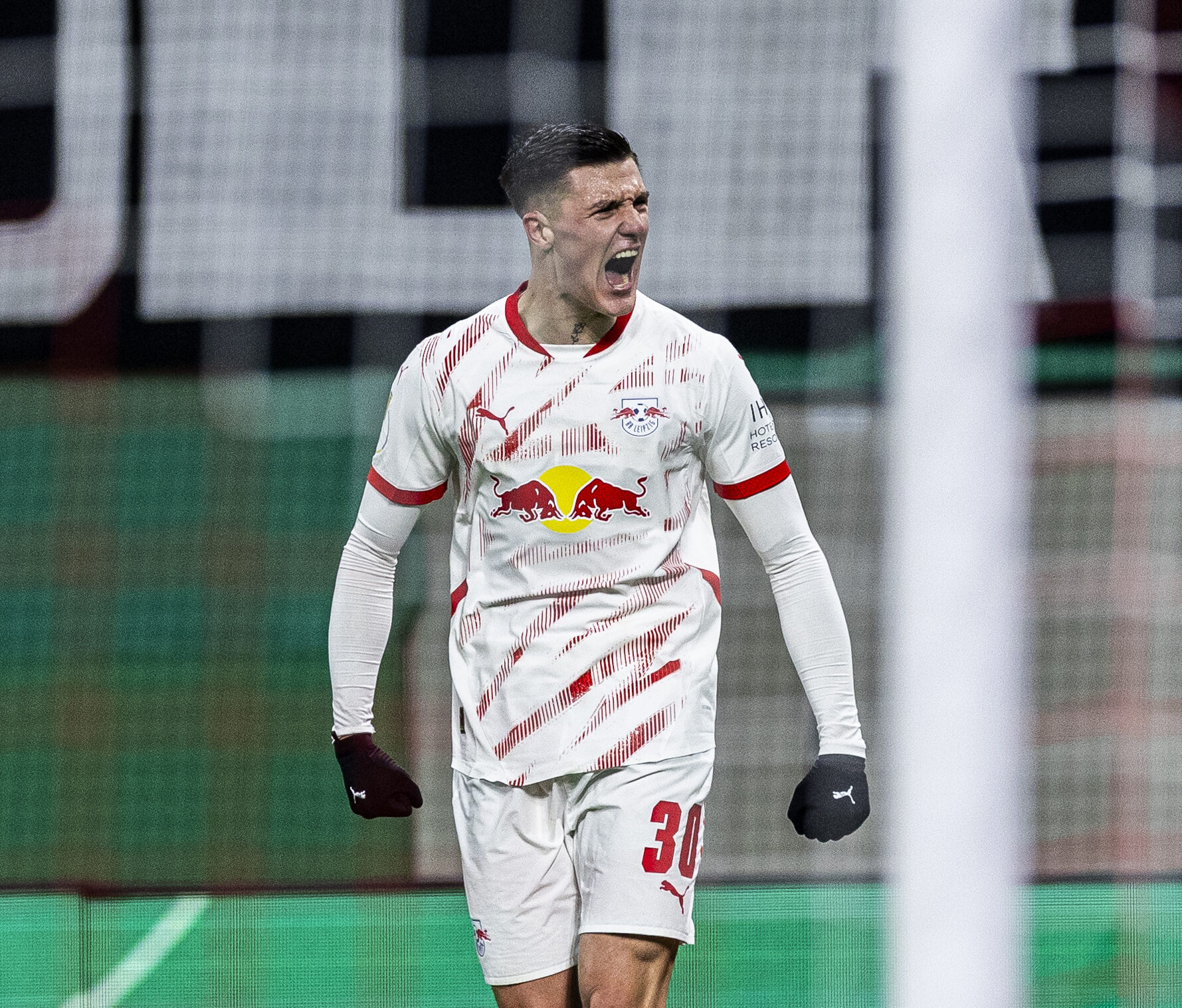 Arsenal Berpotensi Rekrut Benjamin Sesko, Leipzig Siap Melepas